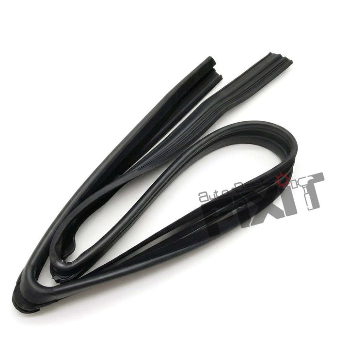 Hyundai i20 Front Door Window Glass Run Assembly Right (RH) | 2008-2014 | MOBIS