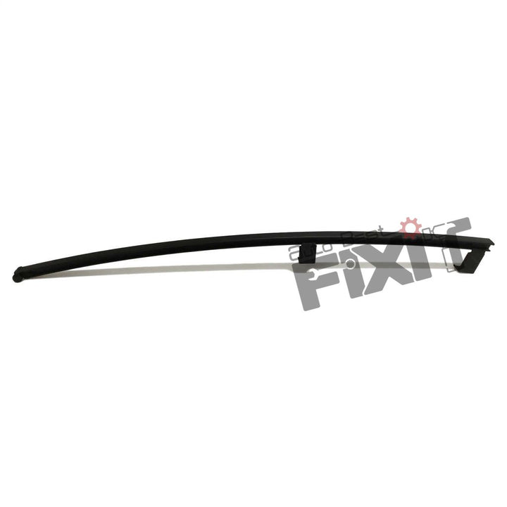 Hyundai Santro Rear Door Division Channel Assembly Right (RH) | 1998-2015 | MOBIS