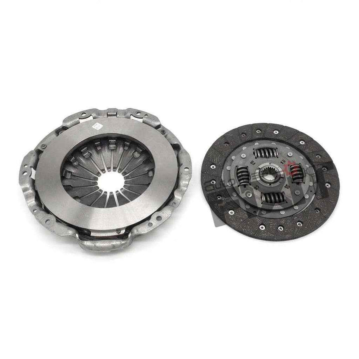 Toyota Innova Clutch Kit (Disc+Pressure Plate) | 2005-2016 | Valeo