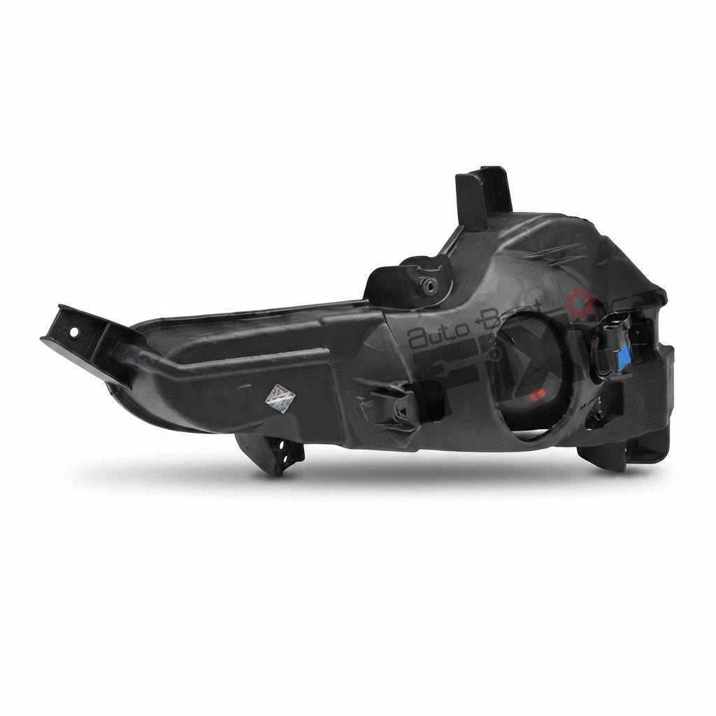 Hyundai Verna LAMP Assembly-FRONT FOG,Left-VERNA FLUIDIC 4TH F/L / 2014-17 PTL/DSL Diesel | 2014-2017 | MOBIS (HYUNDAI, KIA)