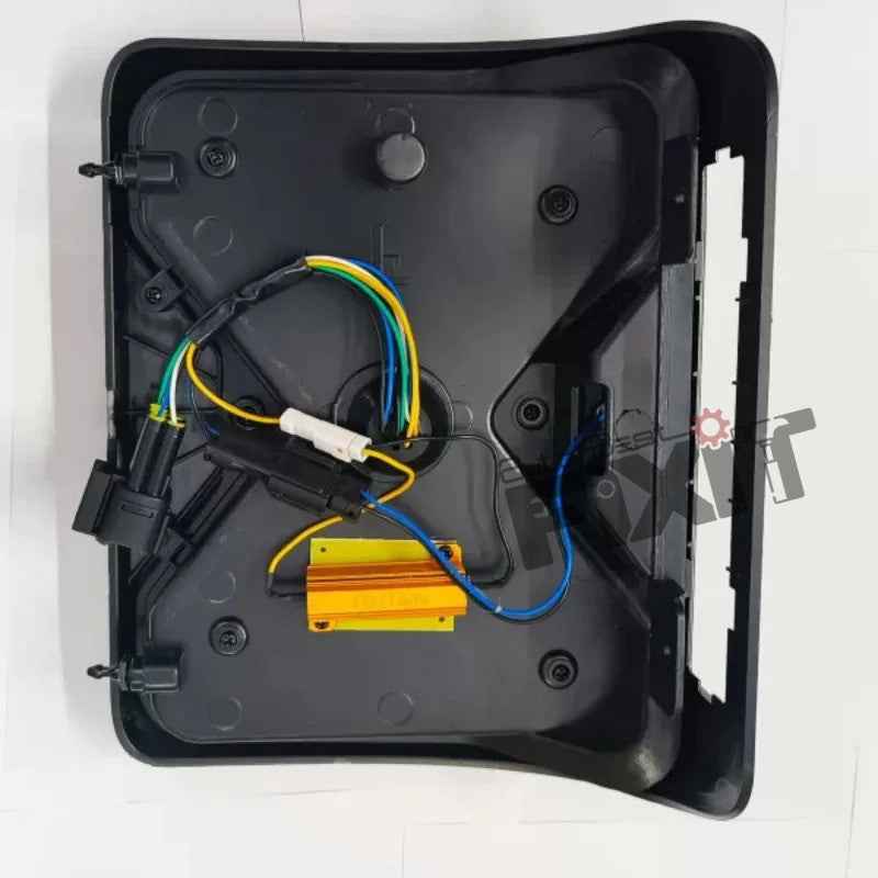 Mahindra Thar X Design Wrangler Style Tail Light – product photo 3