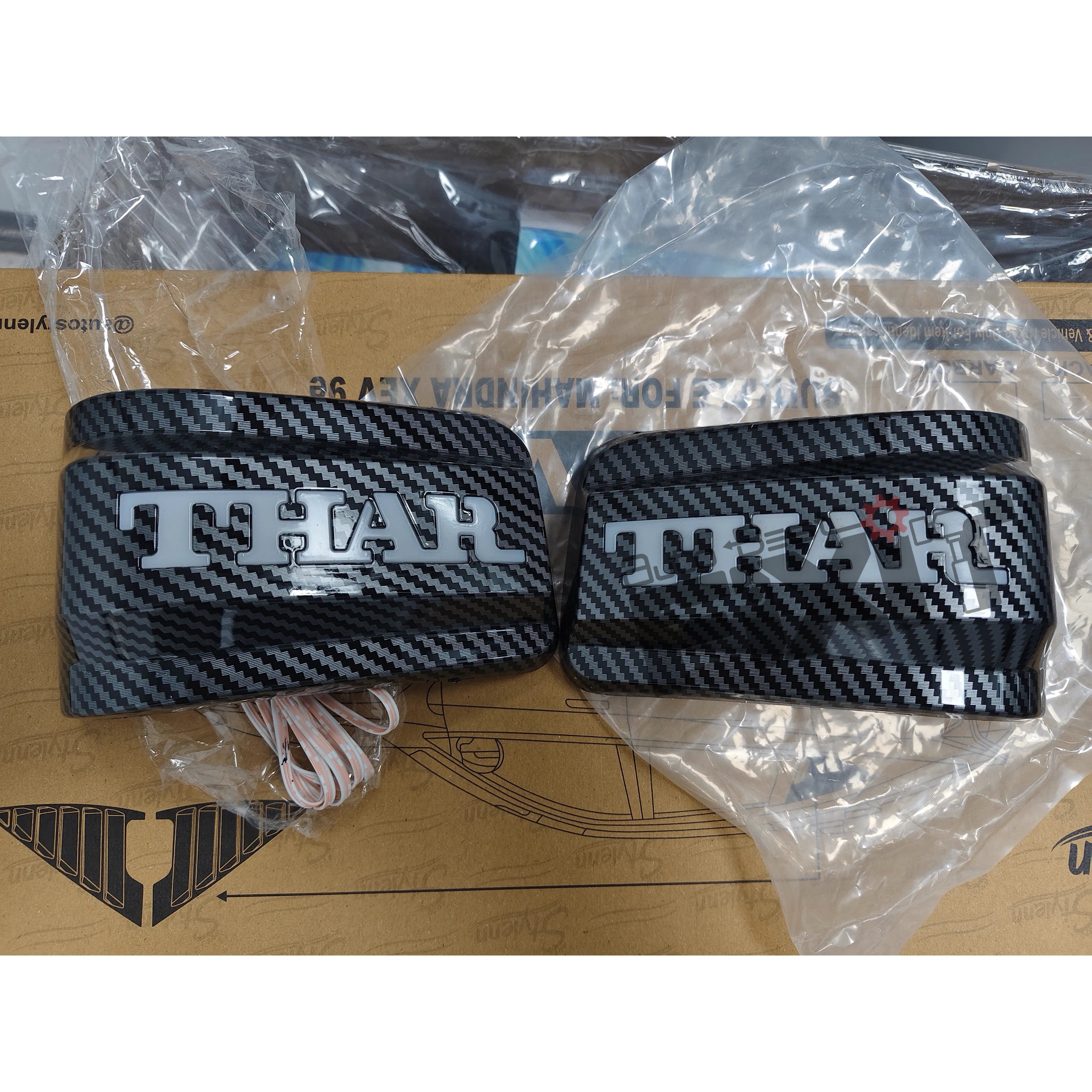 AutoStylenn Mahindra Thar Mirror Cover with LED Black & Carbon For MAHINDRA THAR Compatible with MAHINDRA Thar Vehicle_6
