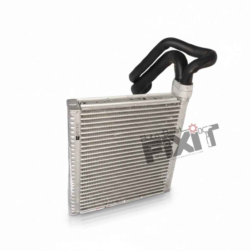 High-performance evaporator replacement for Aspire 1st Gen 2015-2021 Petrol / Diesel / Figo 2nd Gen 2015-2019 / Freestyle 2018-2020 Petrol / Diesel showing heavy-duty connector pins and clean unit housing assembly.