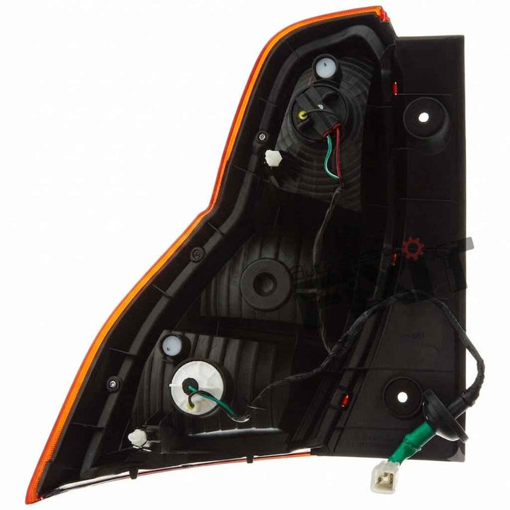 Datsun Redi-GO Tail Light Assembly Right (RH) (Rear Combination Lamp) | 2016-2020 | UNO MINDA