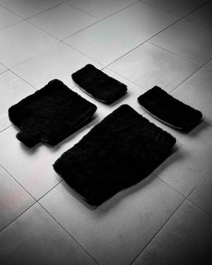 Luxury Plush Car Floor Mats – Ultra Soft Premium Fur Carpet Set (4 Pieces)