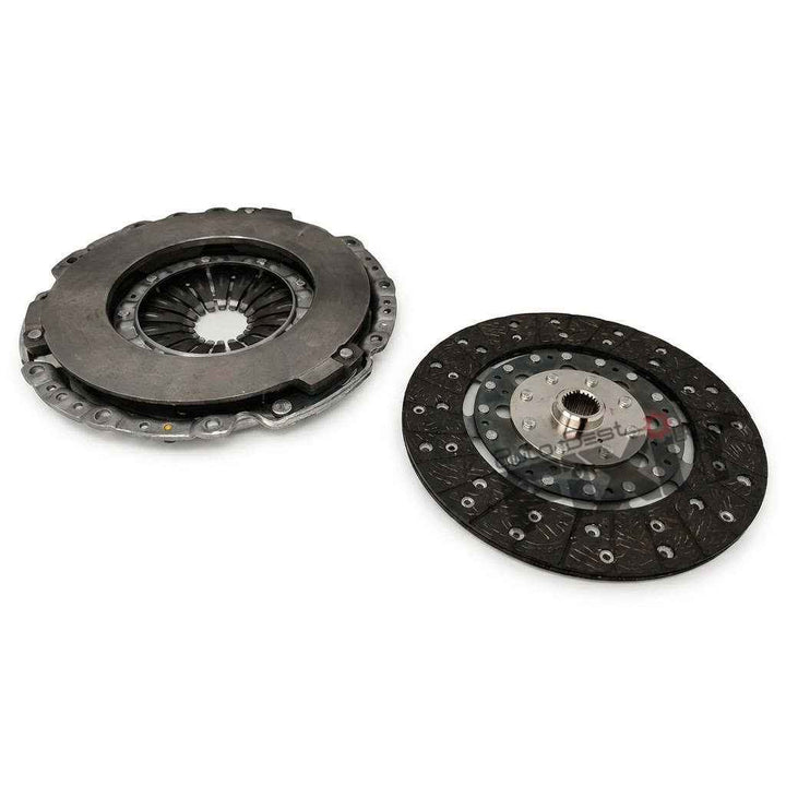 Mahindra XUV 500 / Scorpio Clutch Kit (Disc+Pressure Plate) | 2011-2020 | Valeo