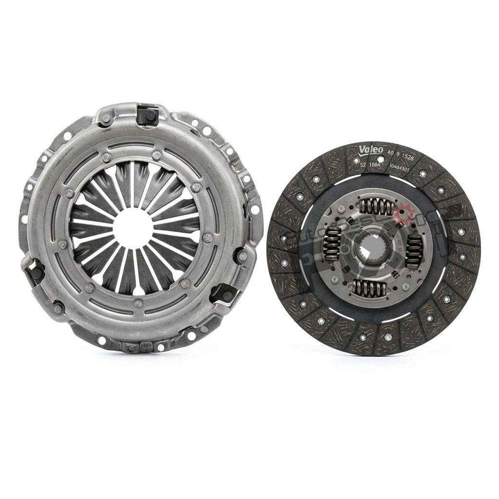 Toyota Innova Clutch Kit (Disc+Pressure Plate) | 2005-2016 | Valeo