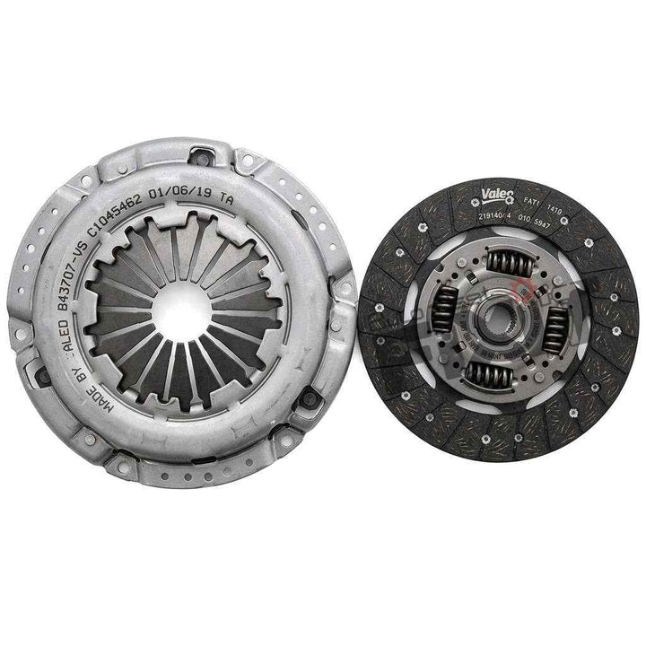 Chevrolet Tavera Clutch Kit (Disc+Pressure Plate) | 2008-2017 | Valeo