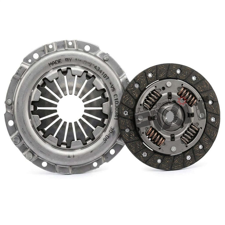 Mahindra Jeeto / Jeeto Mini Van Clutch Kit (Disc+Pressure Plate) | 2015-2020 | Valeo