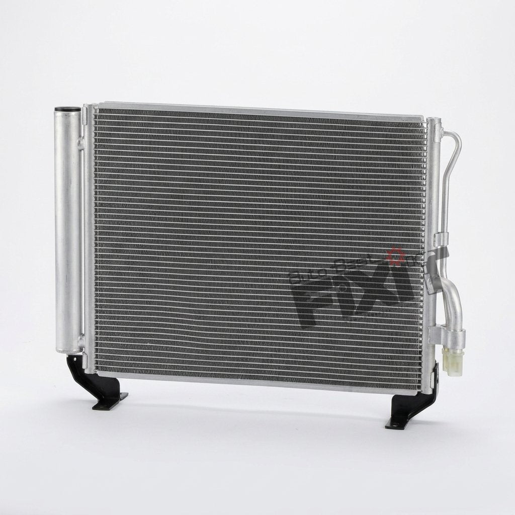 High-performance i10 condenser | hyundai i10 1st gen (2007 replacement for 2010), I10 1st Gen F / L (2010-2013) Petrol showing heavy-duty connector pins and clean unit housing assembly.
