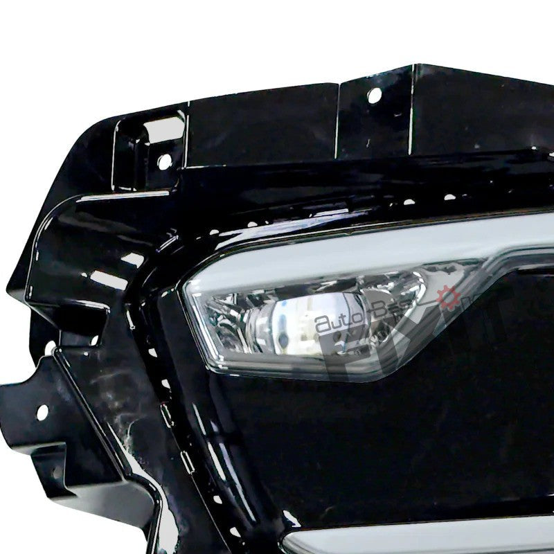 Mahindra Scorpio N DRL (2023) – Durable ABS Constructi