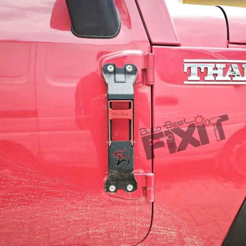 Mahindra Thar Door Hinge Step Red & Black – Easy Installation F