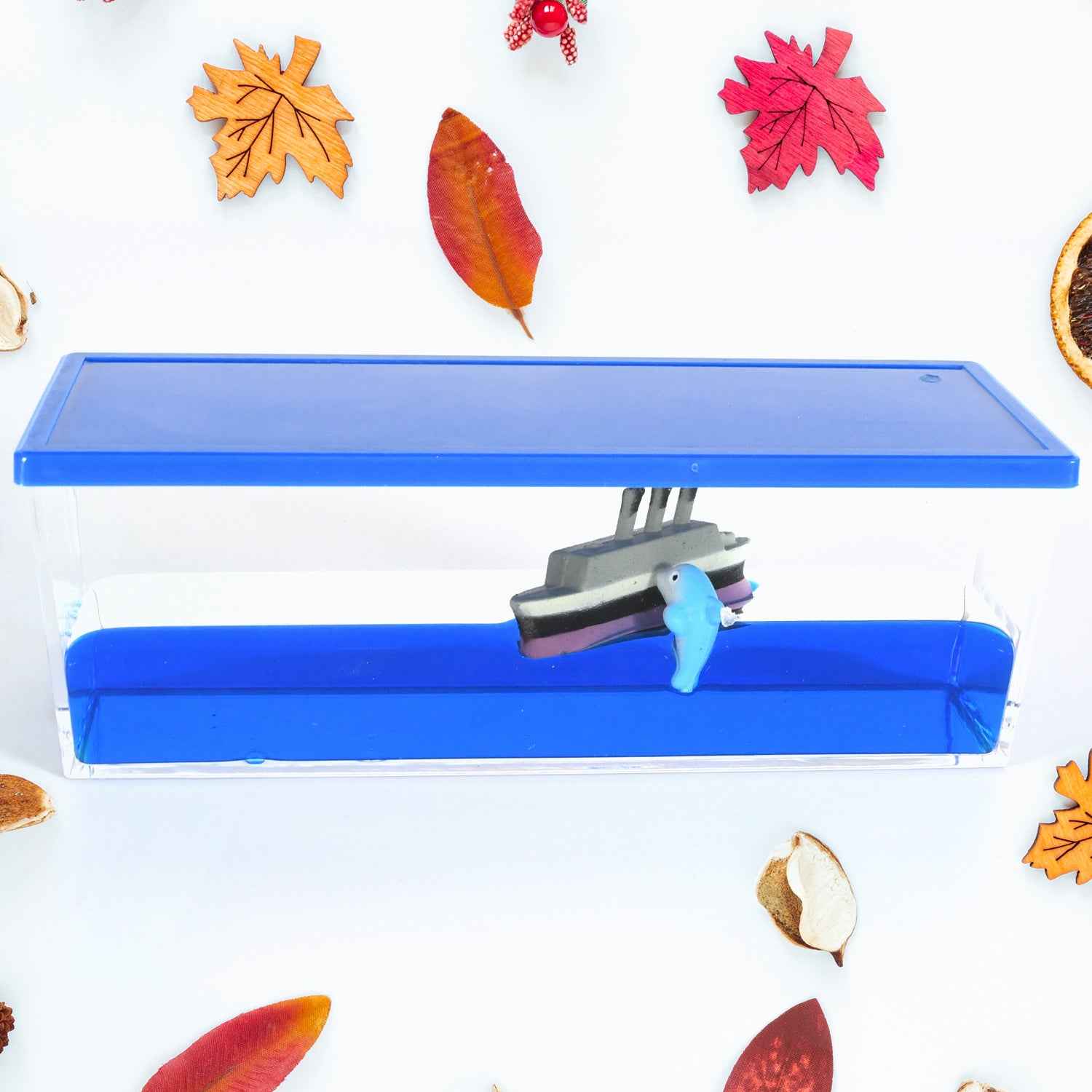 Floating Water Cruiser Ship Iceberg for Car Dashboard Decoration